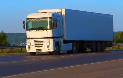 Adana ile Yunak Arası Öğrenci Eşyası Taşıma